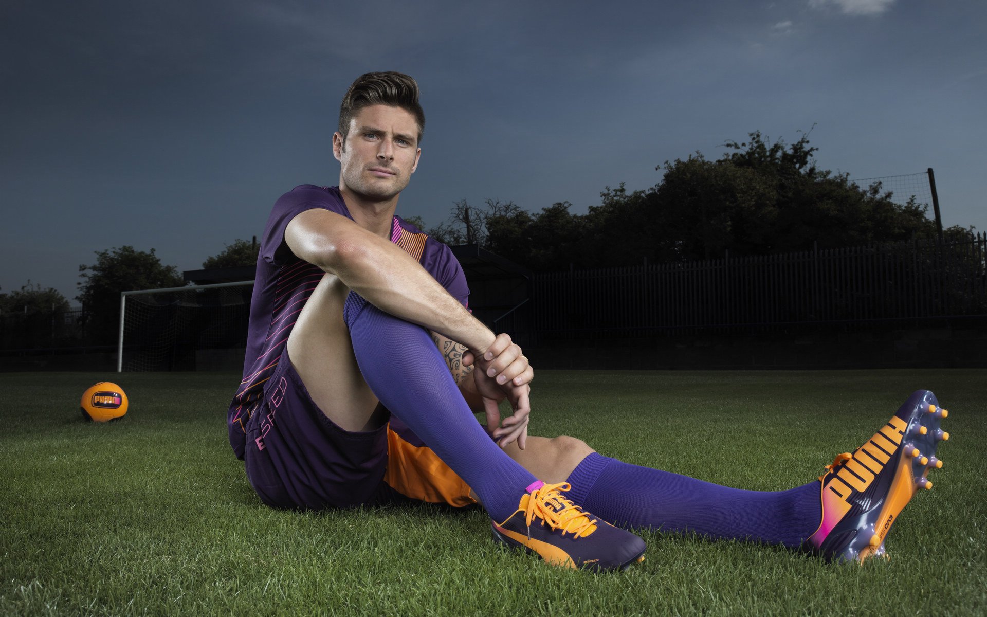 星空体育全站app-从泥泞球场到世界舞台的崛起，从泥泞到白昼